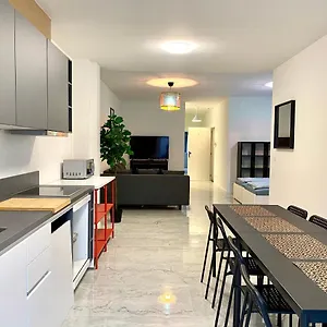 Isabel Apartamento